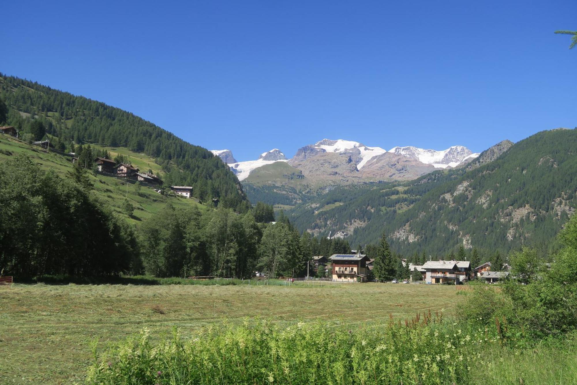 Le Vieux Rascard Chambres D'Hotes Champoluc Exterior foto